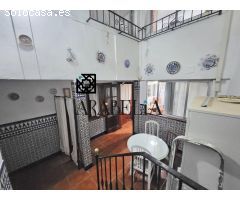 FABULOSA CASA INDEPENDIENTE DE 133M2 A UN PASO DE LA MEZQUITA!!!