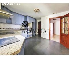IMPRESIONANTE PISO EXTERIOR DE 182M2 EN AVENIDA DE LAS OLLERÍAS!!!