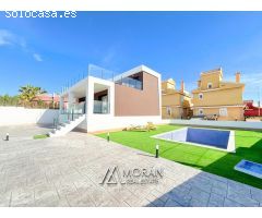 Villa de Lujo en Alquiler en Monforte del Cid, Alicante