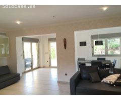 Villa de Lujo en Venta en Cabo Roig, Alicante
