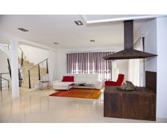 Villa de Lujo en Venta en Cabo Roig, Alicante