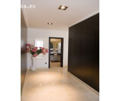 Villa de Lujo en Venta en Cabo Roig, Alicante