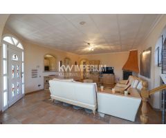 Fantástica villa a 4 vientos con jardín privado y vistas