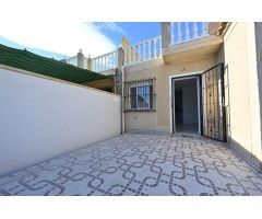 Bungalow en esquina - Urb. Jardín del Mar, III