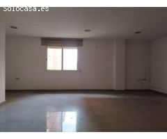 ENTRESUELO PARA OFICINAS JUNTO CENTRO COMERCIAL VEGA PLAZA