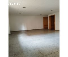 ENTRESUELO PARA OFICINAS JUNTO CENTRO COMERCIAL VEGA PLAZA