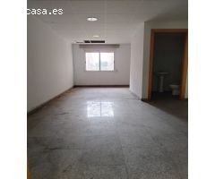 ENTRESUELO PARA OFICINAS JUNTO CENTRO COMERCIAL VEGA PLAZA
