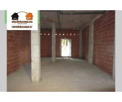 EXCELENTE BAJO COMERCIAL EN MONTEAGUDO