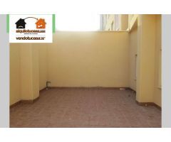 EXCELENTE BAJO COMERCIAL EN MONTEAGUDO