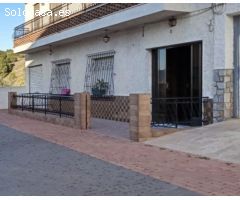 Casa con parcela de 600m2 en Zeneta