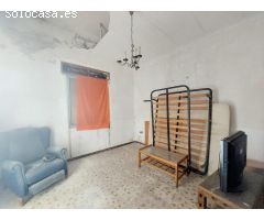 Casa con Terreno en Zarandona