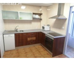 PISO CÉNTRICO EN VENTA, ZONA SANTA ISABEL.