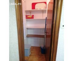 PISO CÉNTRICO EN VENTA, ZONA SANTA ISABEL.