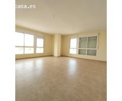 Vendemos este magnifico piso haciendo esquina en Ronda Sur