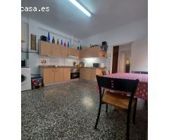 CASA DE DOS PLANTA Y TERRAZA EN EL BARRIO DEL PROGRESO