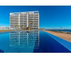 Apartamento en Punta Prima frente al mar