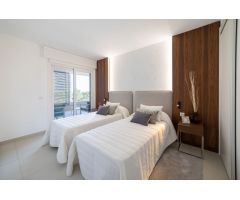 Apartamento en Punta Prima frente al mar