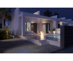 Hermoso Bungalow en Daya Nueva