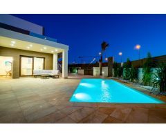 Hermosa villa en Benijofar