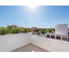 Hermosa villa en Los Alcázares