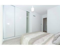 Gran villa en Torrevieja con vista a la Laguna Rosa