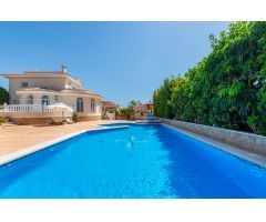 Villa en Venta en Ciudad quesada, Alicante