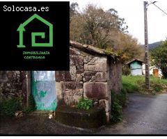 CASA TRADICIONAL CON TERRENO PRÓXIMO DE 400 M2 EN EL CONCELLO DE DODRO