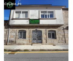 CASA DE PIEDRA JUNTO AL PASEO MARÍTIMO DE CARRIL