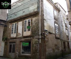 CASA DE PIEDRA DE TRES PLANTAS PARA REHABILITAR EN PADRÓN