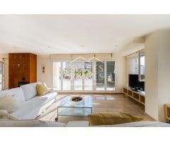 Se vende ático-dúplex en la zona del Camins al Grau con vistas a los campos de tenis