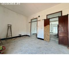 CASA PAREADO EN VENTA EN CALLE DEUGÈNIA VIÑES