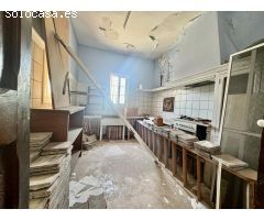 CASA PAREADO EN VENTA EN CALLE DEUGÈNIA VIÑES