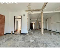 CASA PAREADO EN VENTA EN CALLE DEUGÈNIA VIÑES