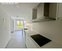 Piso de 4 habitaciones en paseo de Alameda