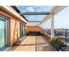Atico duplex en venta en la zona de Penya-Roja