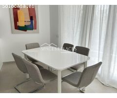 Piso de 3 habitaciones en alquiler en Ciudad de las Arts