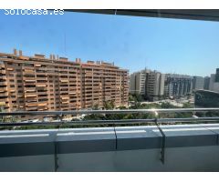 Piso de 3 habitaciones en alquiler en Ciudad de las Arts