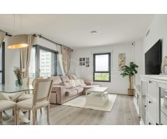 Venta de Piso de 3 Habitaciones y 2 Baños en La Punta con Piscina, Terraza y Garaje