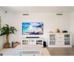 Venta de Piso de 3 Habitaciones y 2 Baños en La Punta con Piscina, Terraza y Garaje