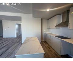 ¡Vivienda de 3 habitaciones con terraza, garaje y trastero en Benimàmet!