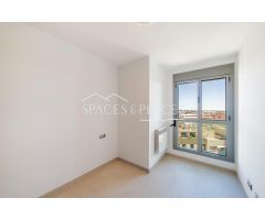 Piso en Venta en La Punta 4 Dormitorios con Piscina y Plaza de Garaje