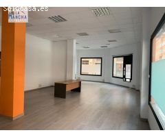 INMOBILIARIA LA MANCHA VENDE LOCAL COMERCIAL EN ZONA GUARDIA CIVIL