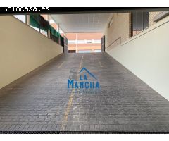 REF: C325 INMOBILIARIA LA MANCHA VENDE PLAZAS DE GARAJE CON TRASTERO ZONA IMAGINALIA