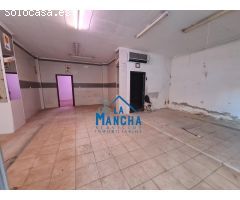 INMOBILIARIA LA MANCHA VENDE LOCAL EN FRENTE DE LA FERIA DE ALBACETE
