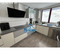 INMOBILIARIA LA MANCHA VENDE ÁTICO/DUPLEX EN FACULTAD DE MEDICINA