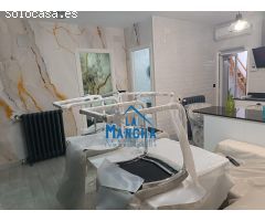 INMOBILIARIA LA MANCHA VENDE CASA EN EL BARRIO SAN PABLO.