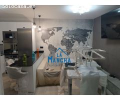 INMOBILIARIA LA MANCHA VENDE CASA EN EL BARRIO SAN PABLO.