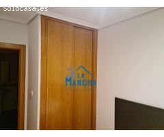 INMOBILIARIA LA MANCHA VENDE PISO EN ZONA PEDRO LAMATA