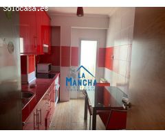 INMOBILIARIA LA MANCHA VENDE PISO REFORMADO EN ZONA HOSPITAL
