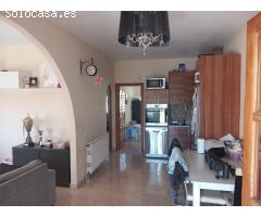 BONITO CHALET EN TORREVIEJA: 2 HAB, 2 BAÑOS